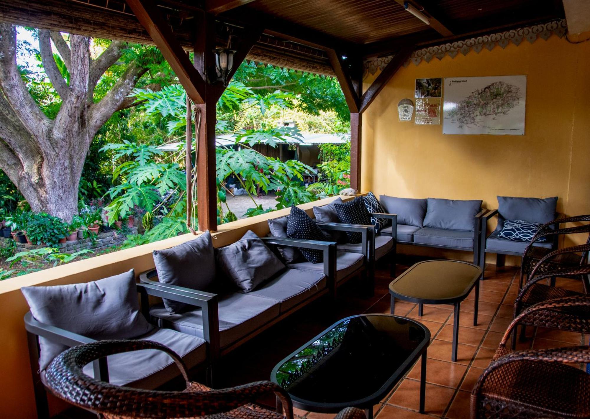 Le Tropical Chez Jeannette Bed and Breakfast Saint Gabriel Eksteriør billede